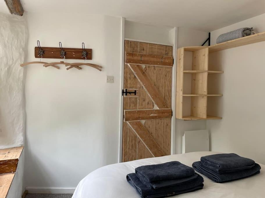 The Anvil, 2 Bed Cottage, In The Heart Of Cornwall Holiday home